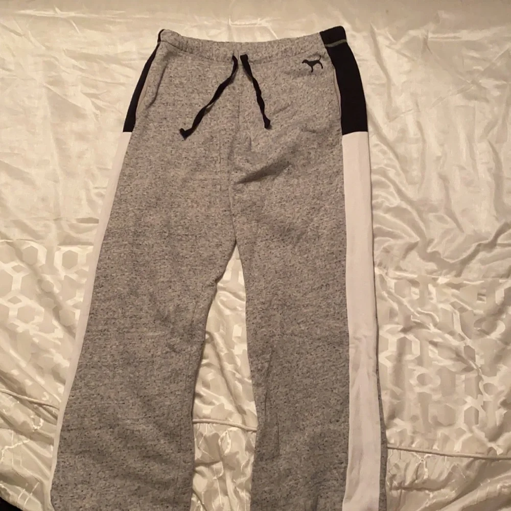Victoria secret PINK Sweatpants grey/black/white - Picture 1 of 4